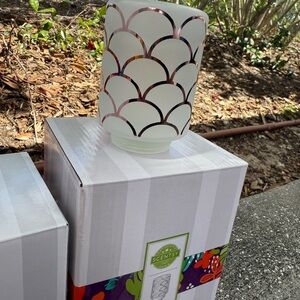 Scentsy Golden Scallops Mini Warmer